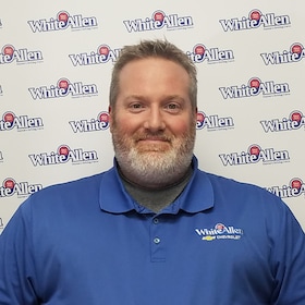 Staff member Lee Fasick from ID_844f83fb3461