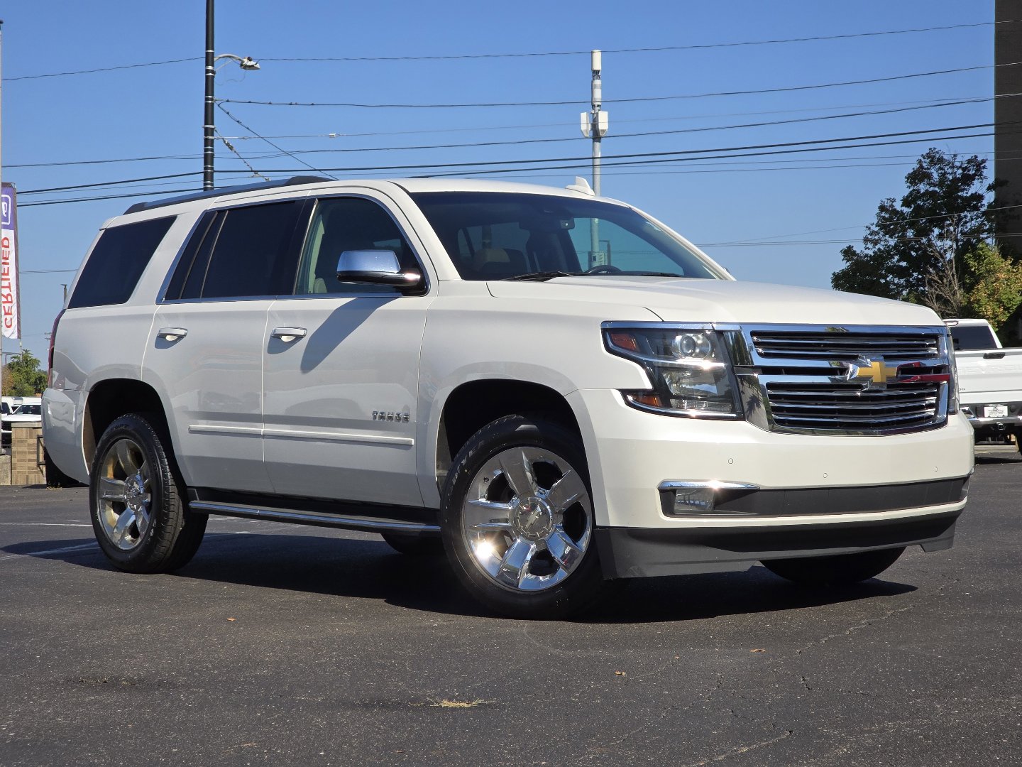 2018 Chevrolet Tahoe Premier photo 2