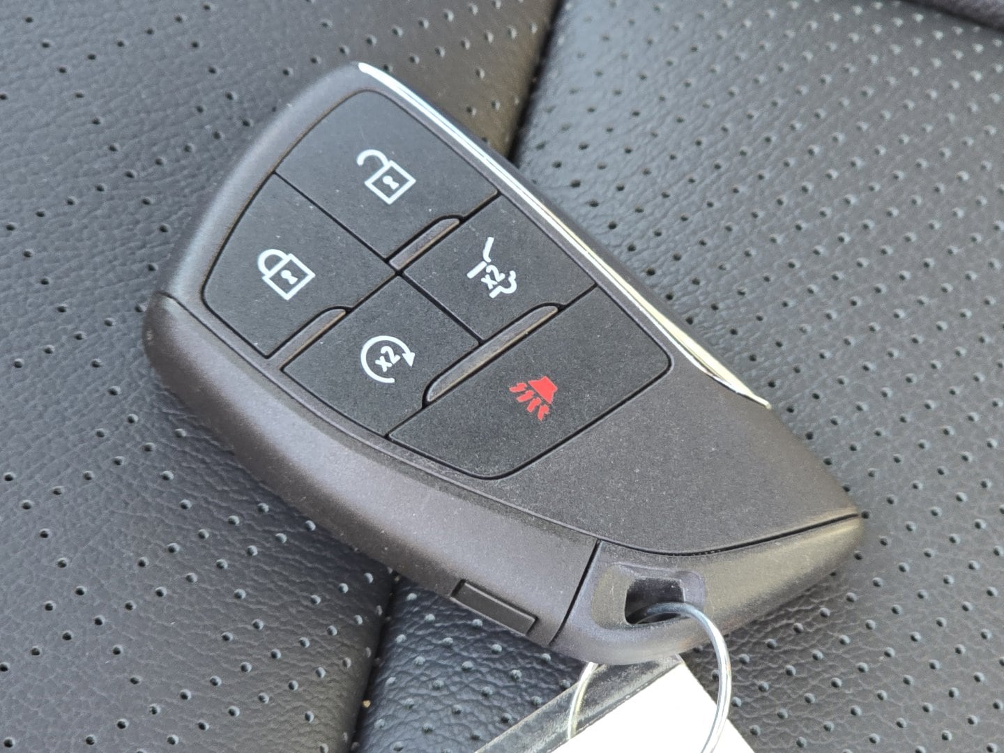 2025 Chevrolet Traverse RS - Photo 17