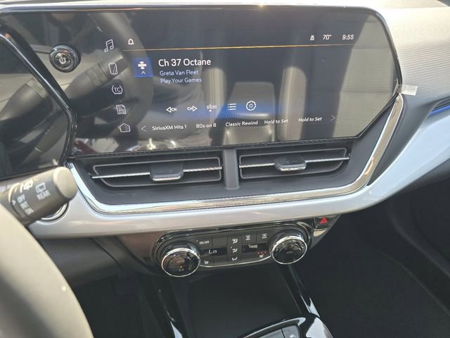 2026 Chevrolet Trax LT - Photo 15
