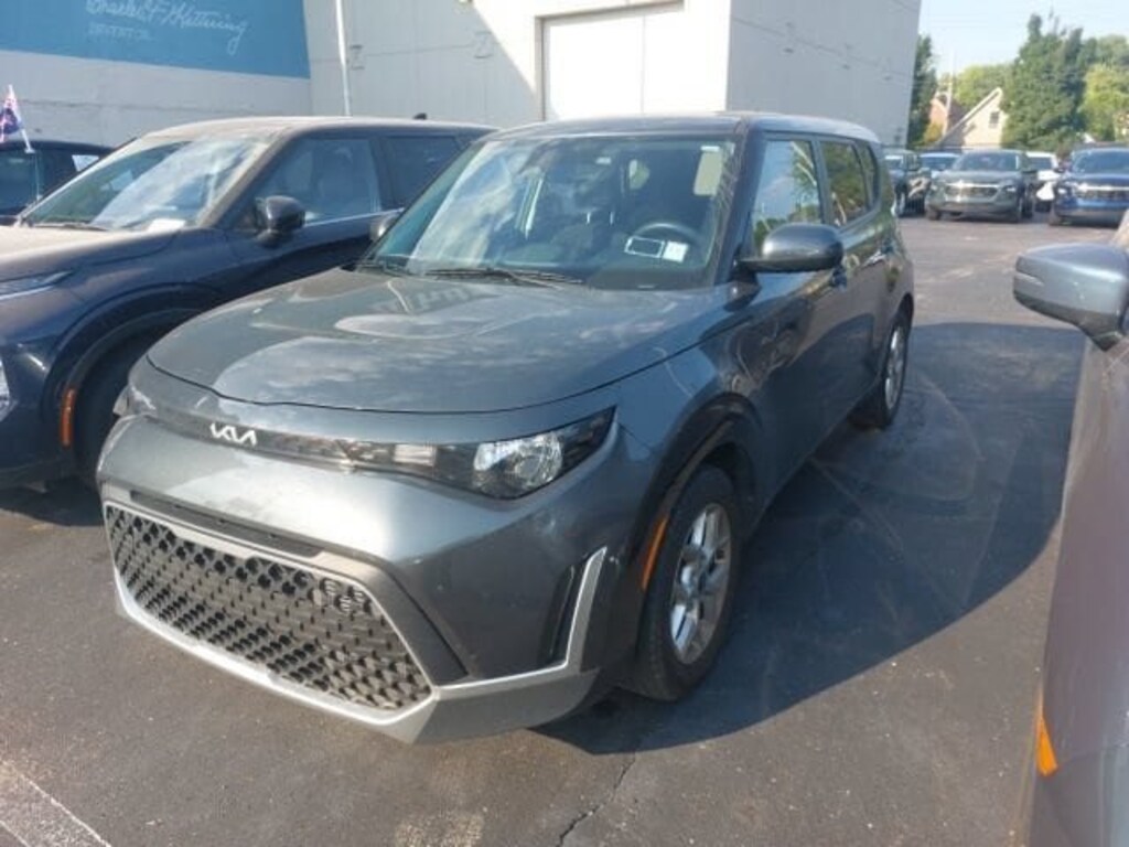 Used 2024 Kia