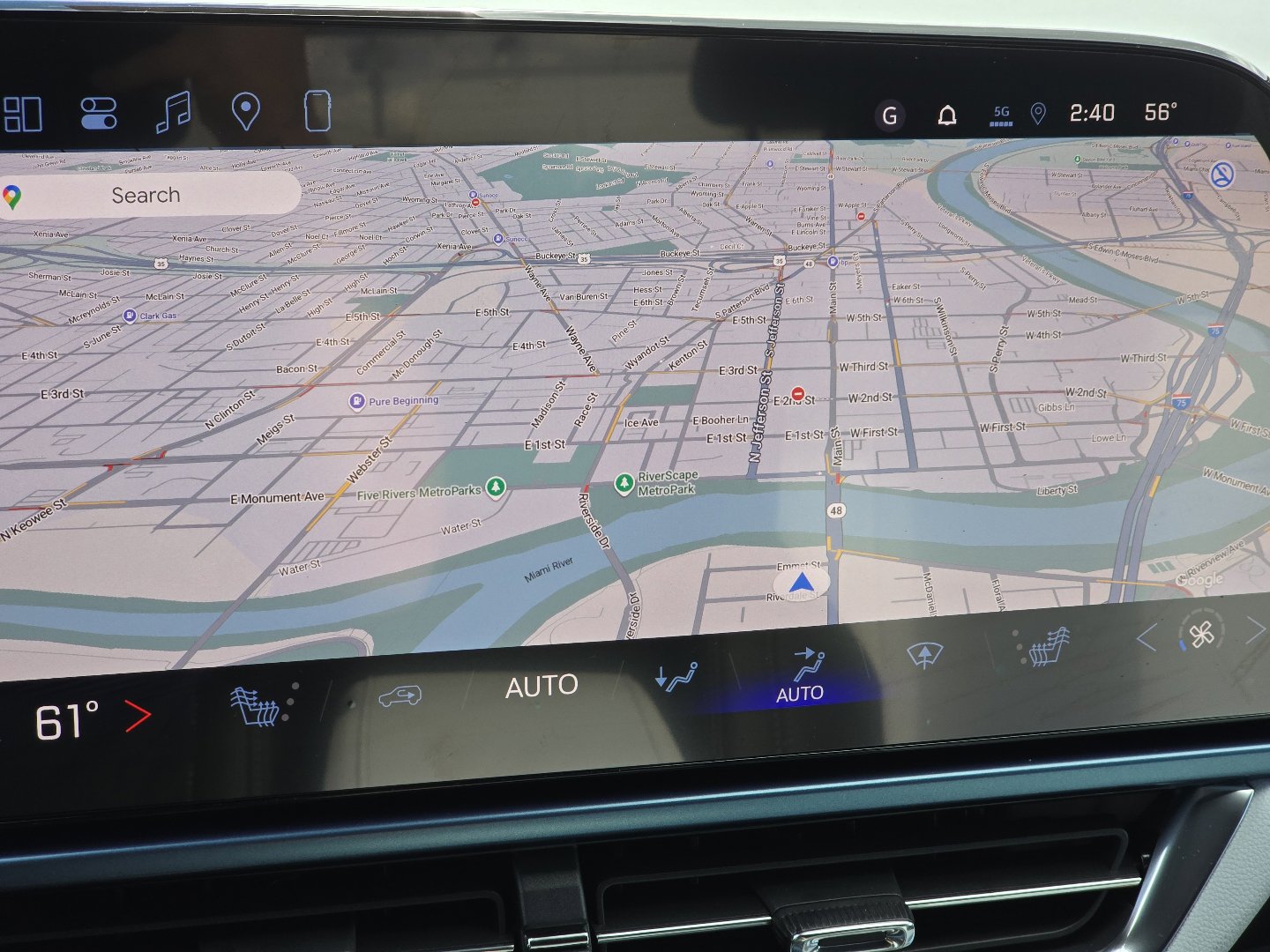 2026 Chevrolet Equinox EV LT photo 2