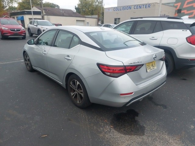 2021 Nissan Sentra SV photo 3