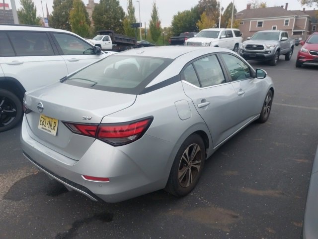 2021 Nissan Sentra SV photo 2