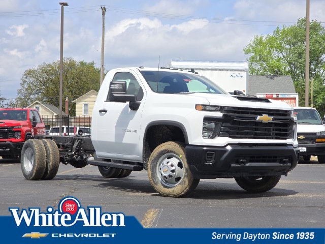 2026 Chevrolet Silverado 3500 Chassis Cab