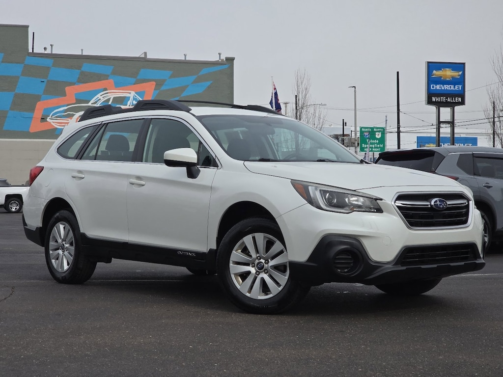 Used 2018 Subaru Outback 2.5i SUV