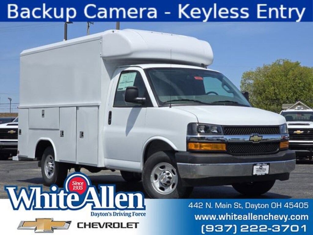 New 2026 Chevrolet Express Commercial Cutaway 1WT Cutaway Van