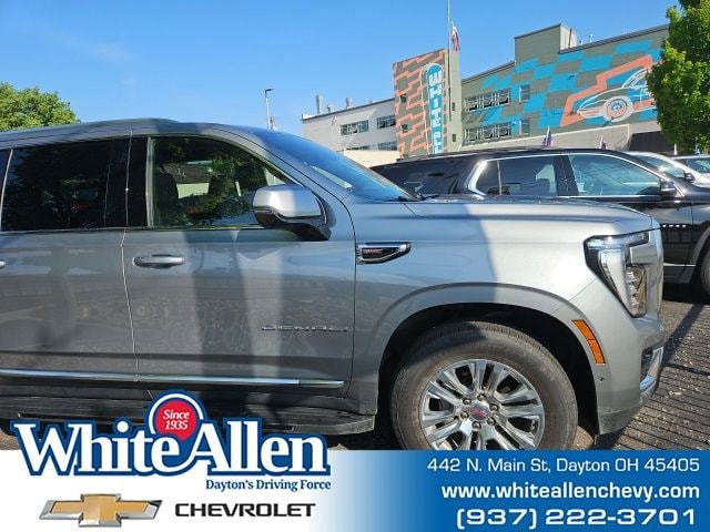 2025 GMC Yukon Denali AWD's photo