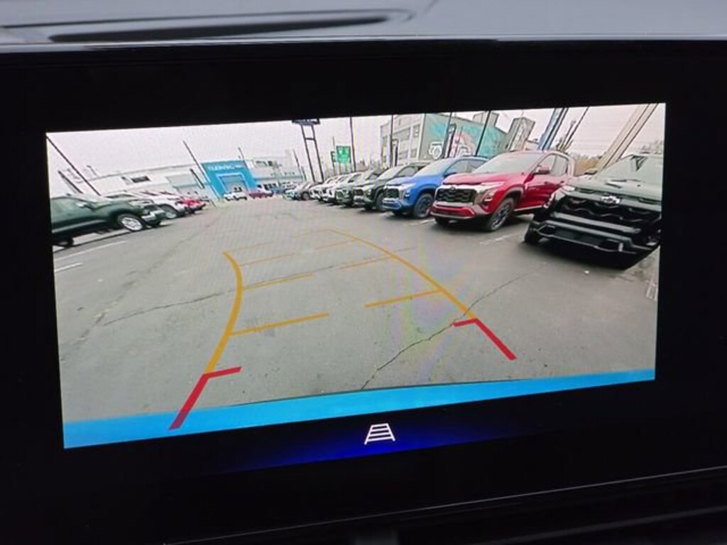 New 2025 Chevrolet Trax Activ SUV