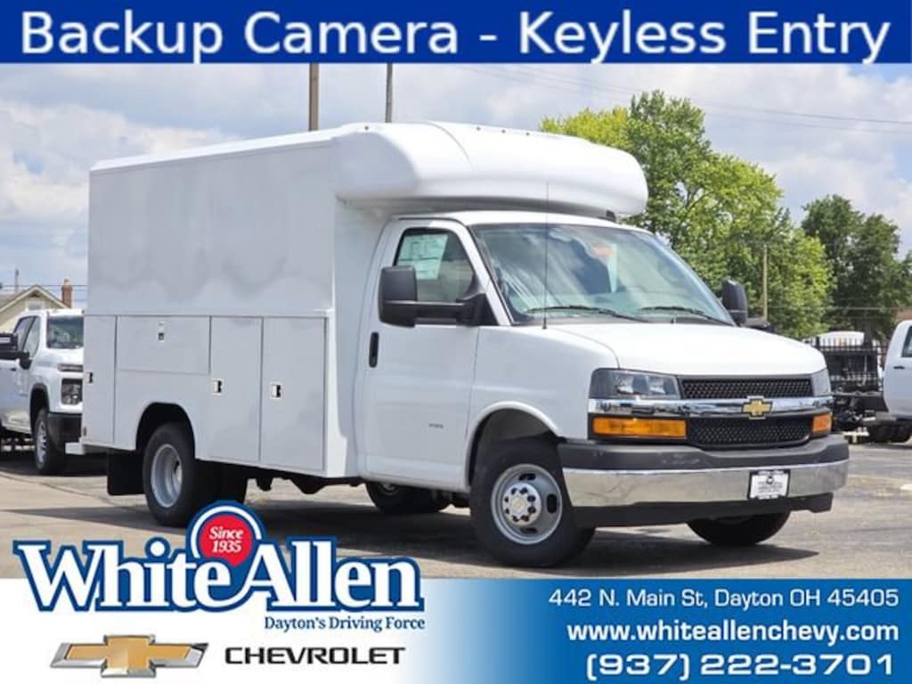 New 2026 Chevrolet Express Commercial Cutaway 1WT Cutaway Van