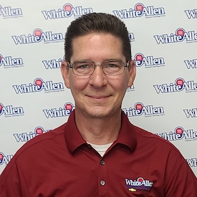 Staff member Dan Wenger from ID_b64b149c54a2