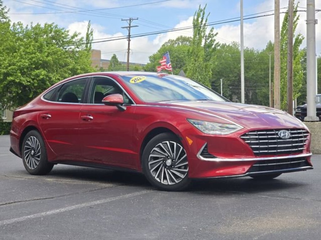 Used 2023 Hyundai Sonata Hybrid SEL Sedan