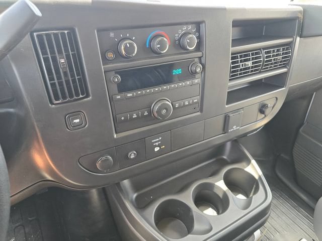 2026 Chevrolet Express Cargo Work Van - Photo 16