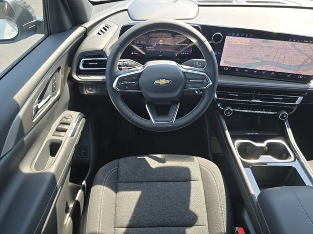 New 2027 Chevrolet Traverse FWD LT SUV
