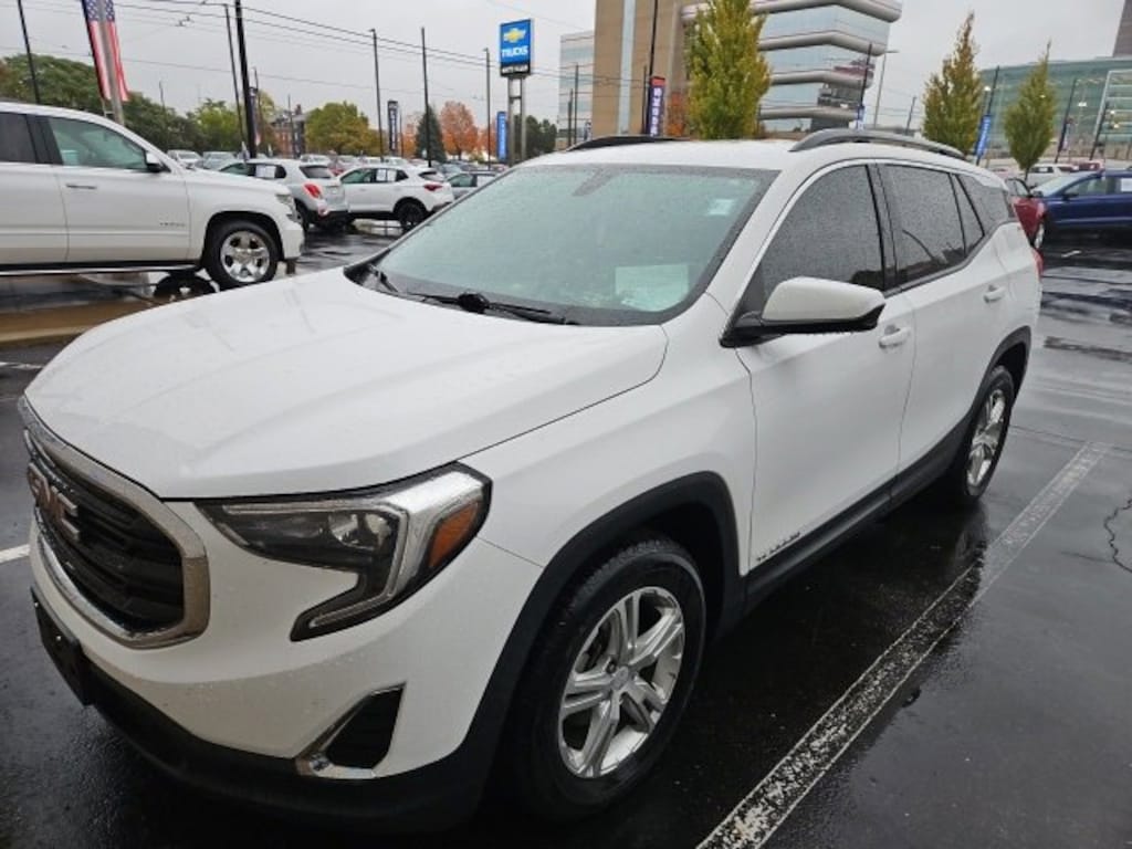 Used 2018 GMC Terrain SLE SUV
