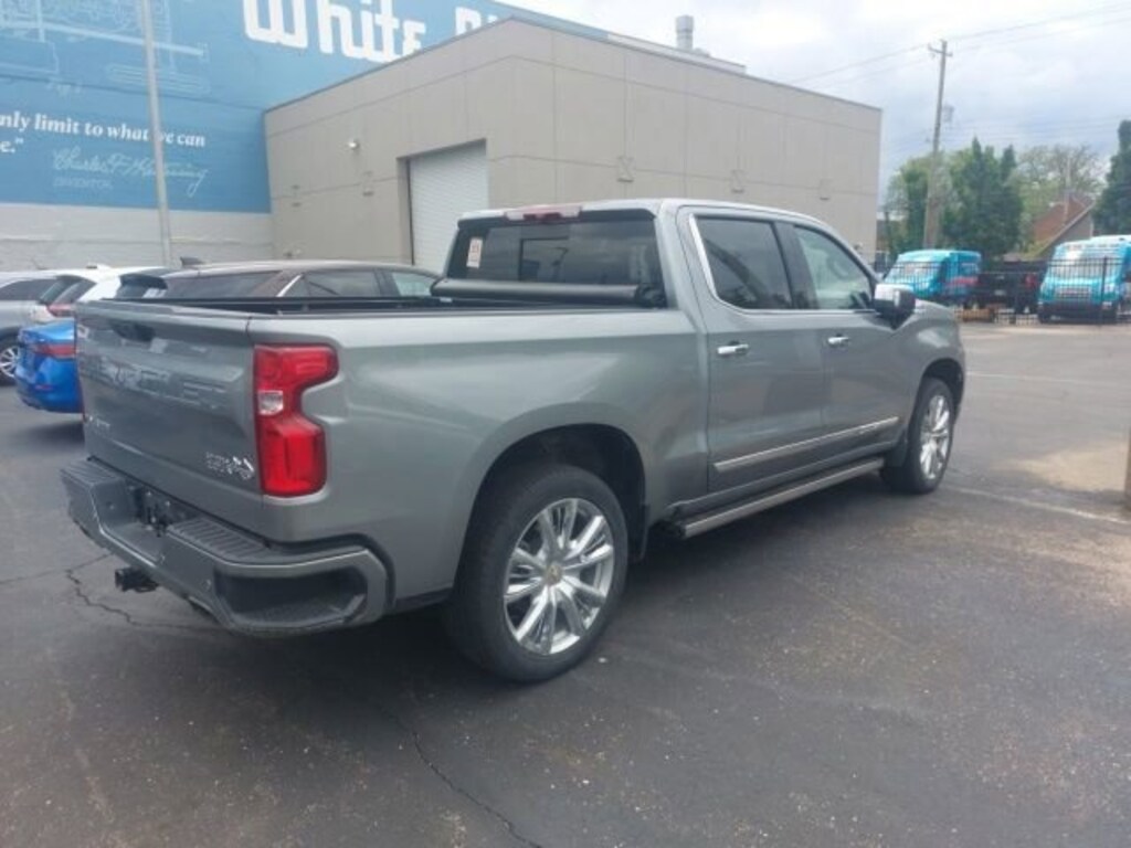 Used 2024 Chevrolet Silverado 1500 High Country Truck Crew Cab
