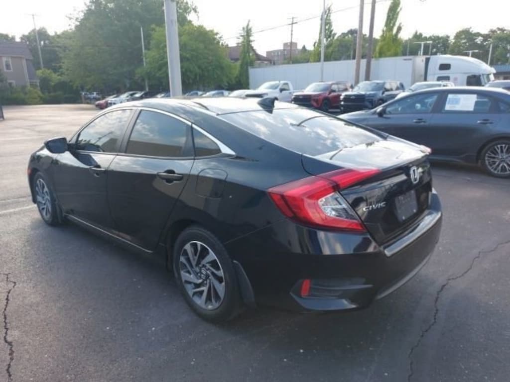 Used 2018 Honda Civic Sedan EX Sedan