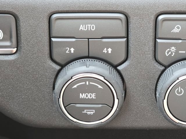 2026 Chevrolet Silverado 1500 LT - Photo 8