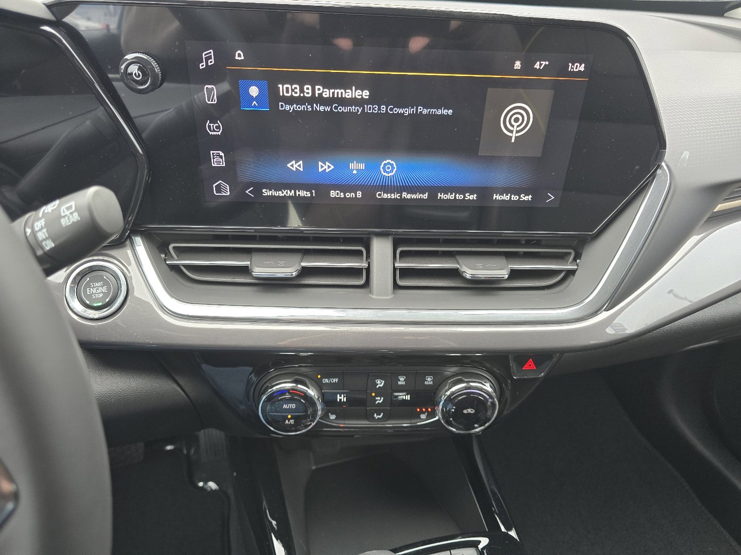 2025 Chevrolet Trax Activ - Photo 15