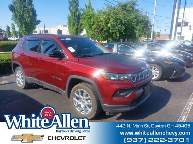 2022 Jeep Compass Latitude Lux 4X4's photo