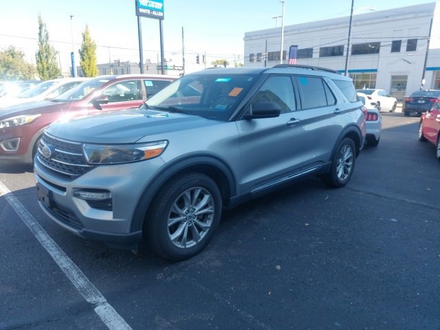 2020 Ford Explorer XLT photo 4