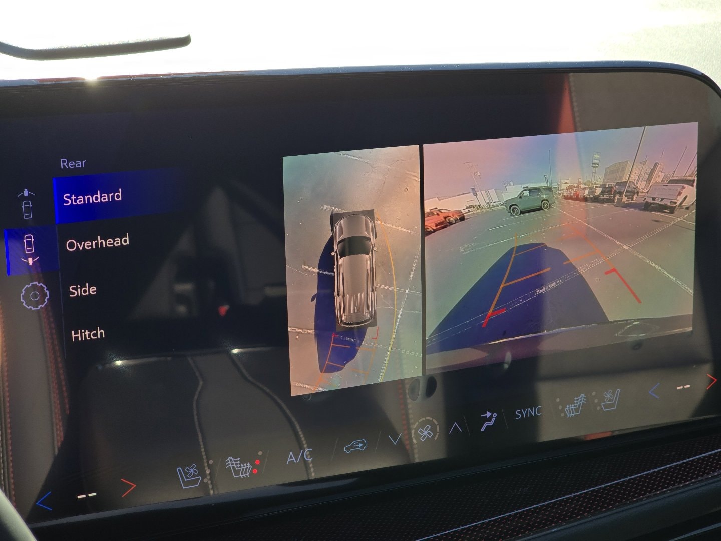 2026 Chevrolet Traverse RS photo 4