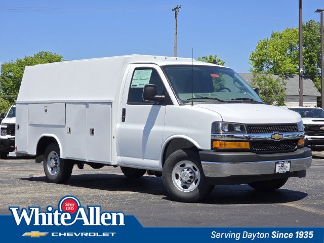 2026 Chevrolet Express Commercial Cutaway