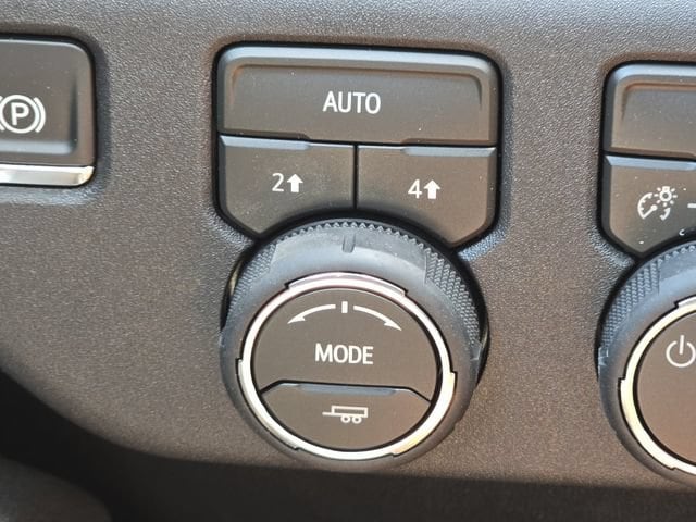 2026 Chevrolet Silverado 1500 LT - Photo 8