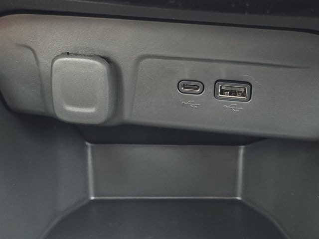 2026 Chevrolet Trax LT - Photo 6