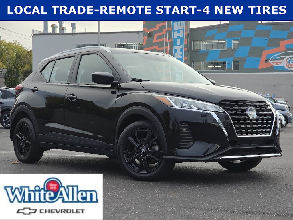 Used 2023 Nissan Kicks SV SUV