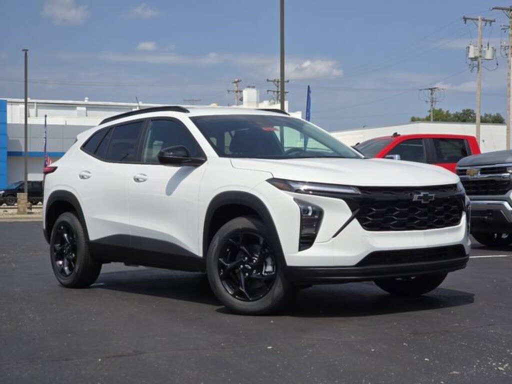 New 2026 Chevrolet Trax LT SUV