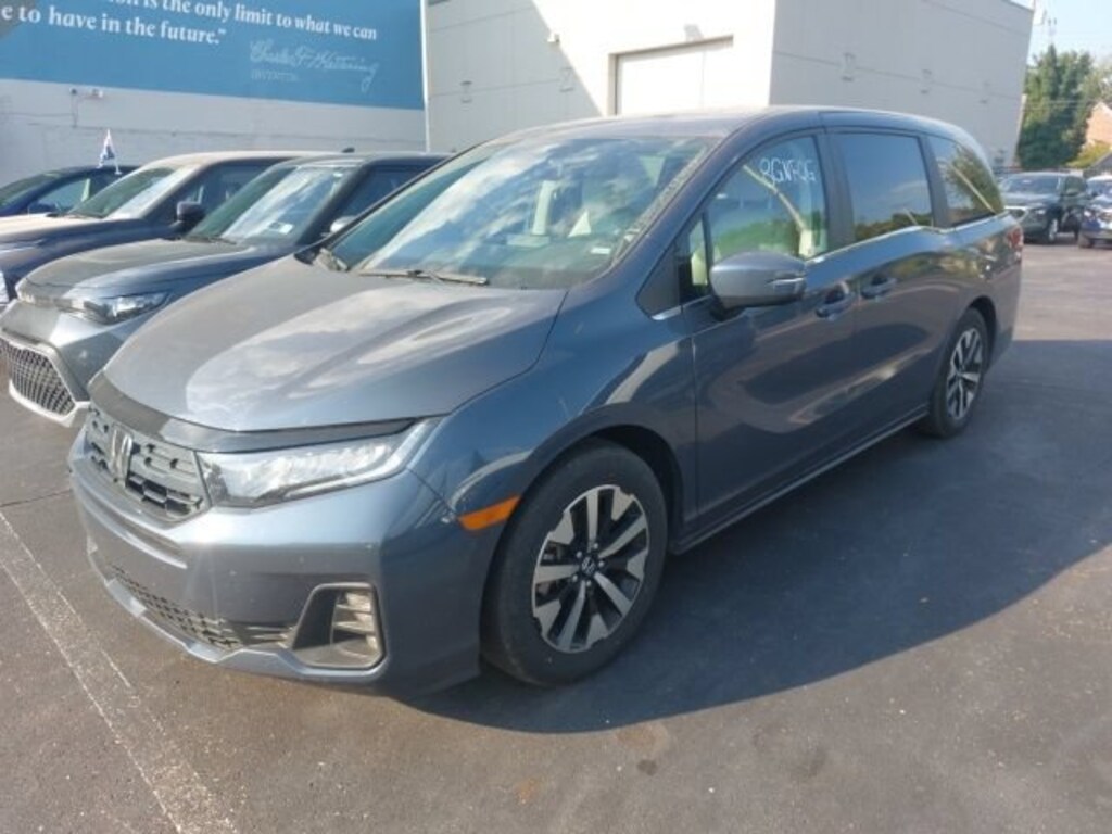 Used 2025 Honda Odyssey EX-L Van