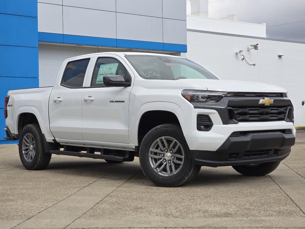 New 2026 Chevrolet Colorado 4WD LT Truck