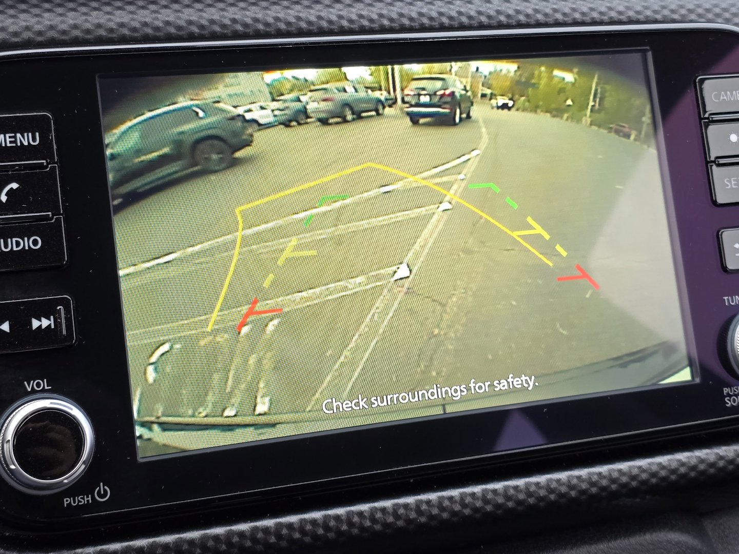 2023 Nissan Kicks SV photo 3