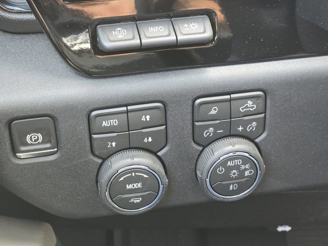 2026 Chevrolet Silverado 2500 HD ZR2 - Photo 7