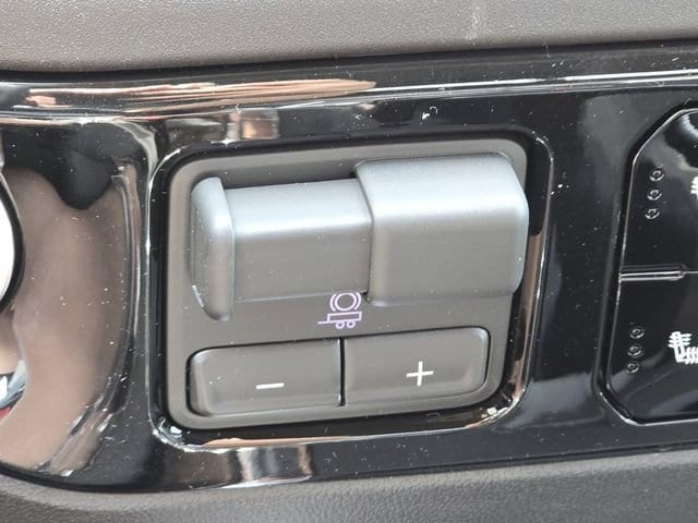 2026 Chevrolet Silverado 1500 LT - Photo 9