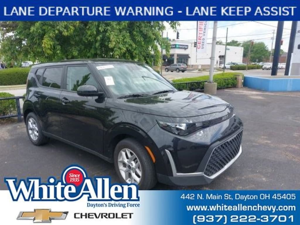 Used 2025 Kia Soul LX Hatchback