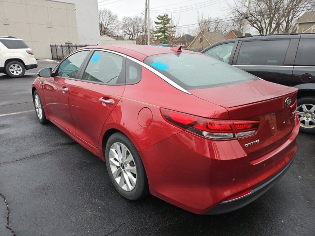 Used 2018 Kia Optima S Sedan