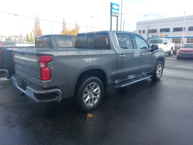 2022 Chevrolet Silverado 1500 LTZ photo 2