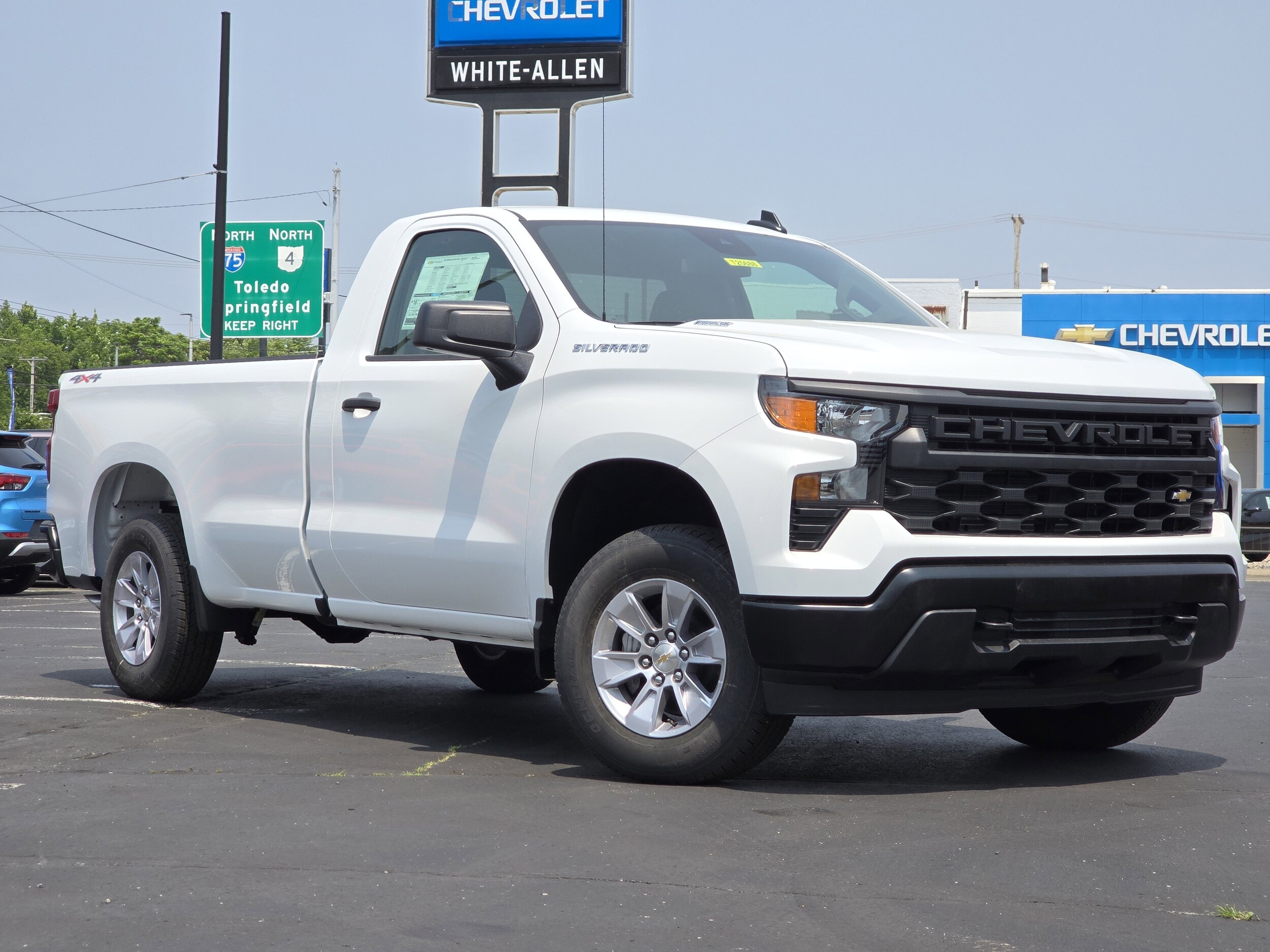 2025 Chevrolet Silverado 1500 Work Truck photo 2