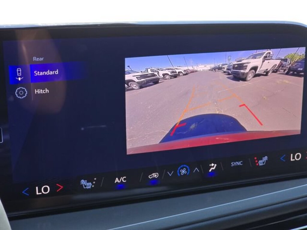 New 2027 Chevrolet Traverse FWD LT SUV