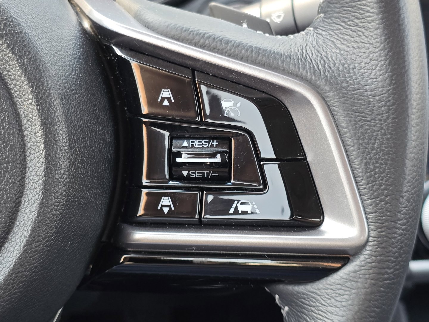 2018 Subaru Legacy Limited - Photo 15