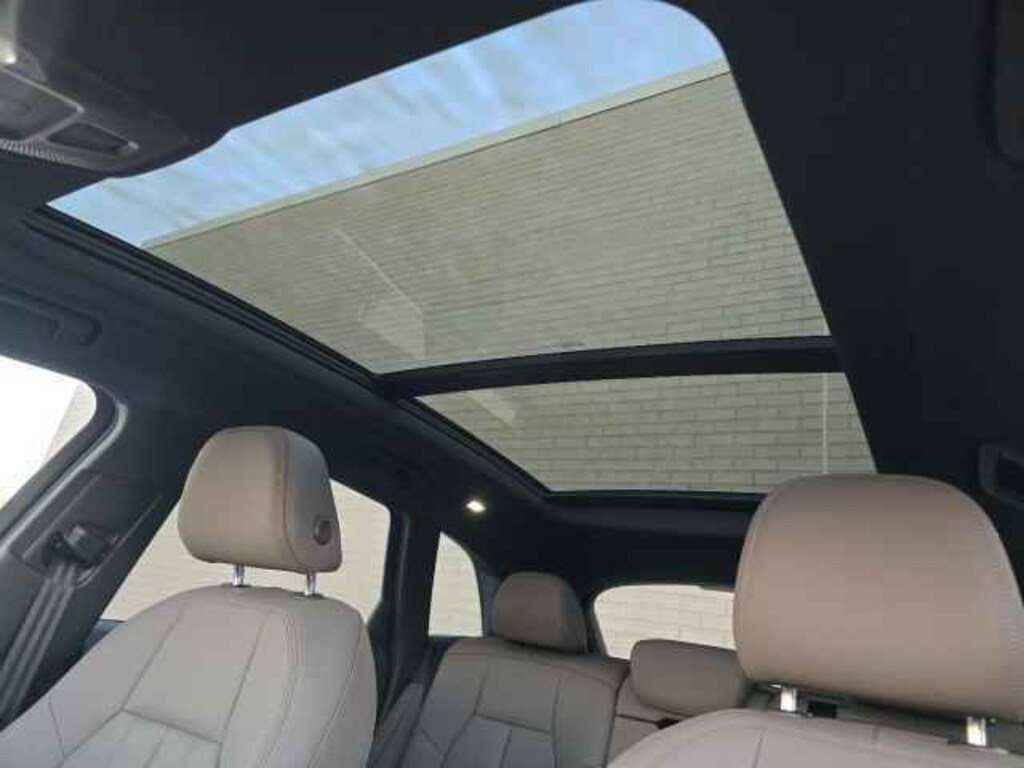 New 2025 Audi Q5 2.0T Premium SUV