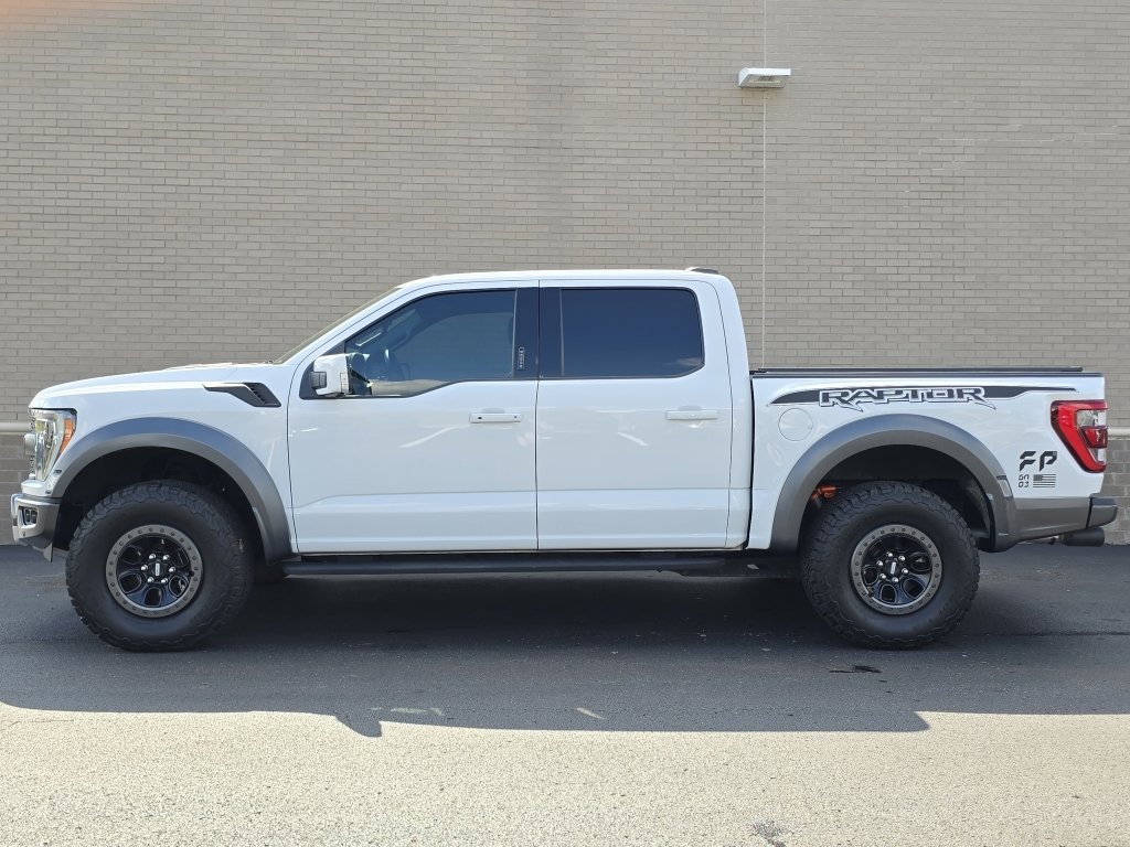 2023 Ford F-150 Raptor photo 3
