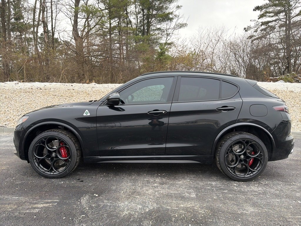 Used 2024 Alfa Romeo Stelvio Quadrifoglio SUV