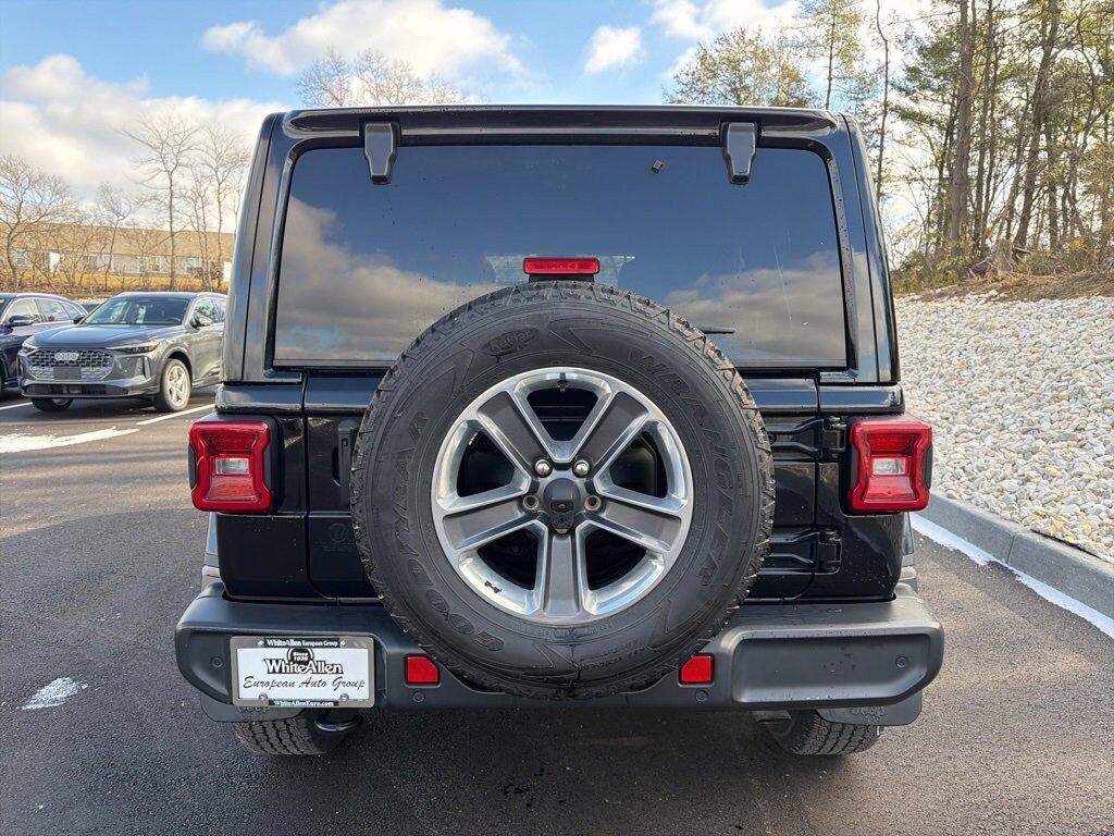 Used 2021 Jeep Wrangler Unlimited Sahara SUV