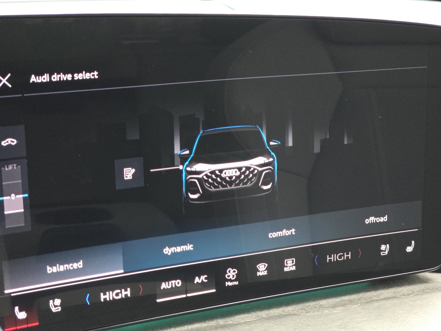 2025 Audi Q5 Prestige - Photo 21