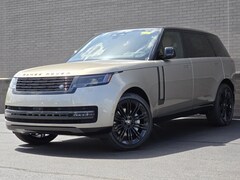 2025 Land Rover Range Rover P530 SE 7 Seat SUV