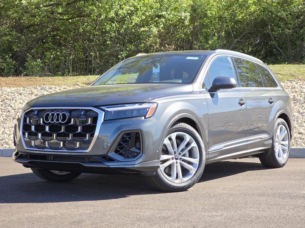 New 2026 Audi Q7 55 Premium SUV