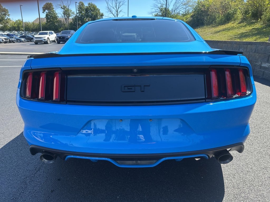 2017 Ford Mustang GT Premium photo 4